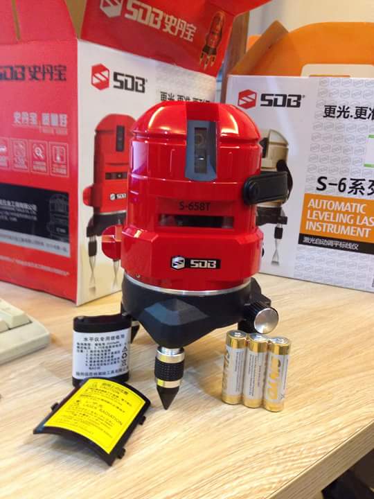 Máy cân bằng laser S658T